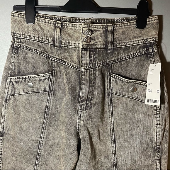 NWT Urban Outfitters High Rise Straight Leg Acid Wash Jeans 29 - Picture 7 of 9